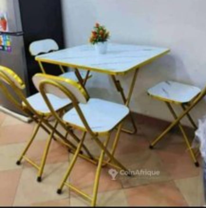 Dining Table Set - 80 x 80